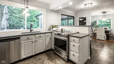 2136 Sequoia Lane Indianapolis IN 46240