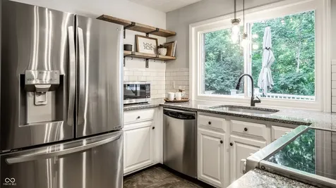 2136 Sequoia Lane Indianapolis IN 46240