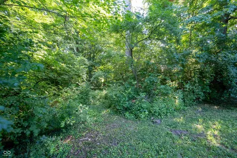 2136 Sequoia Lane Indianapolis IN 46240