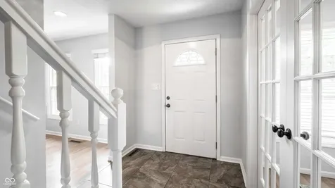 2136 Sequoia Lane Indianapolis IN 46240