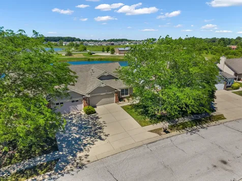 1342 Brookwood Circle Danville IN 46122