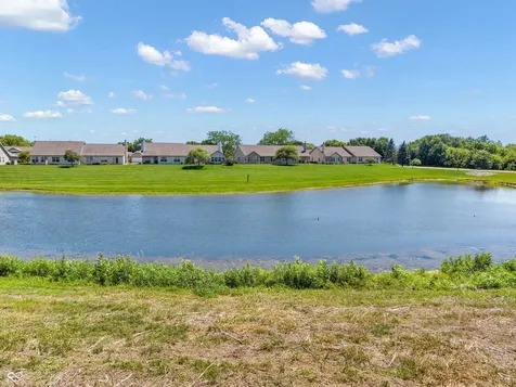 1342 Brookwood Circle Danville IN 46122