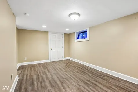4833 Hinesley Avenue Indianapolis IN 46208