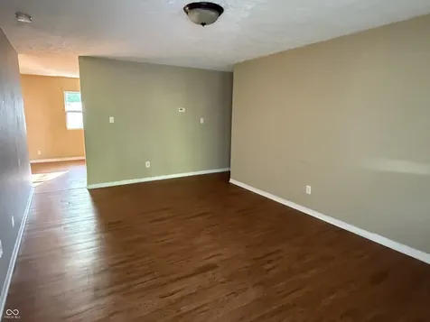 4425 Burrwood Drive Indianapolis IN 46235