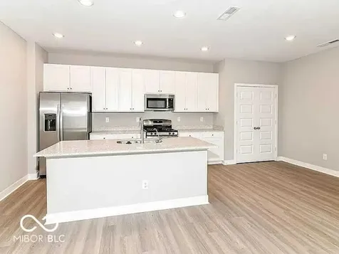 1936 Rowena Lane Westfield IN 46074