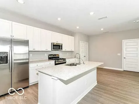 1936 Rowena Lane Westfield IN 46074