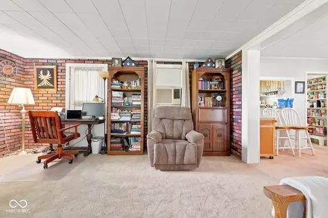 1974 N Knightstown Road Shelbyville IN 46176