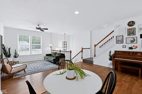 8421 Codesa Way Indianapolis IN 46278