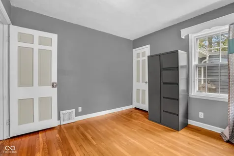 323 Cossell Drive Indianapolis IN 46224