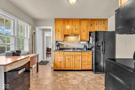 323 Cossell Drive Indianapolis IN 46224