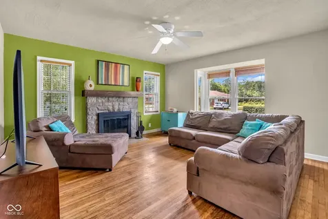323 Cossell Drive Indianapolis IN 46224