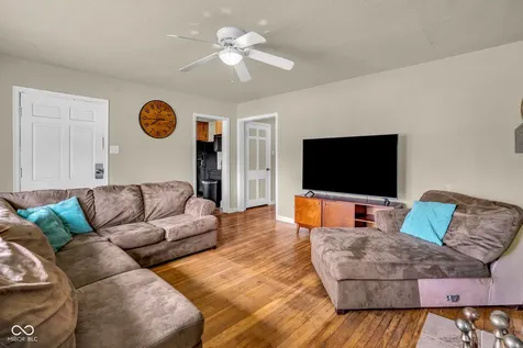 323 Cossell Drive Indianapolis IN 46224
