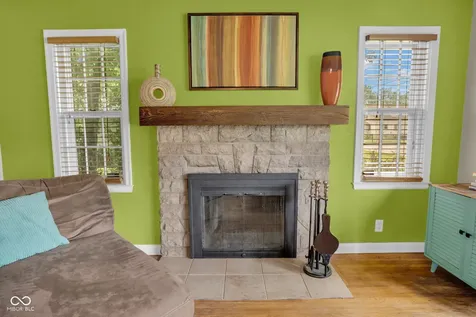 323 Cossell Drive Indianapolis IN 46224