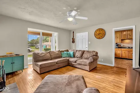 323 Cossell Drive Indianapolis IN 46224