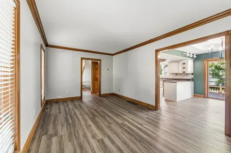 906 Hummingbird Lane Columbus IN 47203
