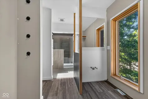 6333 Evanston Avenue Indianapolis IN 46220