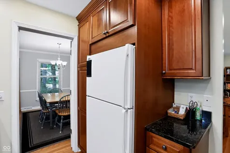 113 N White Horse Lane Fishers IN 46038