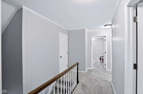 113 N White Horse Lane Fishers IN 46038