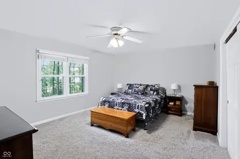 113 N White Horse Lane Fishers IN 46038