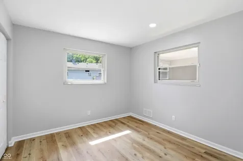 1154 W 37th Street Indianapolis IN 46208