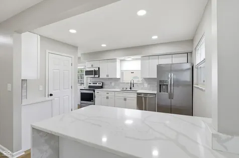 1154 W 37th Street Indianapolis IN 46208