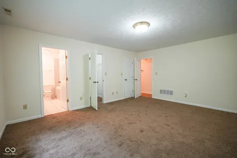 2823 Singletree Drive Indianapolis IN 46234