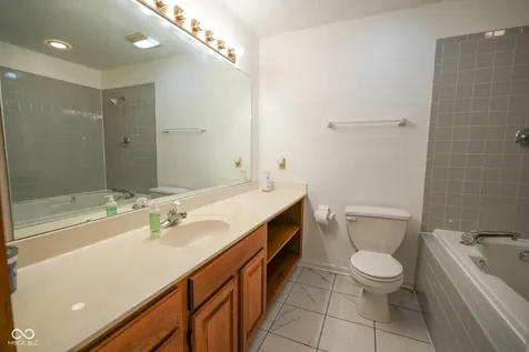 2823 Singletree Drive Indianapolis IN 46234