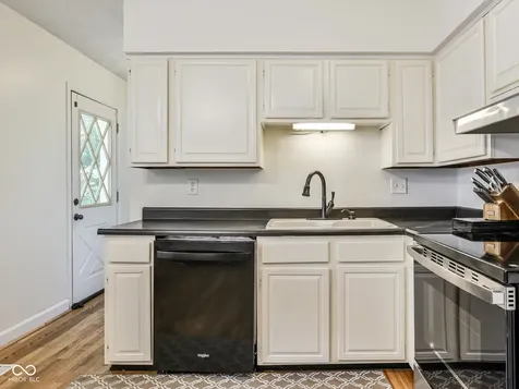 7026 Harmon Court Indianapolis IN 46227