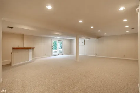 3644 E Carmel Drive Carmel IN 46033