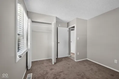 3301 Auburn Drive Indianapolis IN 46224