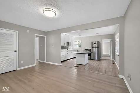 3301 Auburn Drive Indianapolis IN 46224