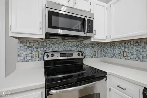 10293 Sun Gold Court Fishers IN 46037