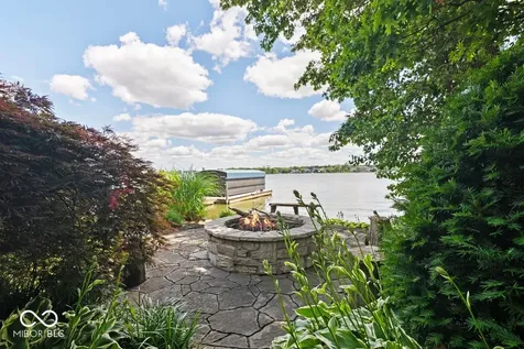 12544 Anchorage Way Fishers IN 46037
