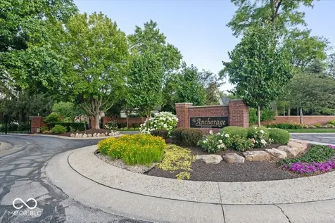 12544 Anchorage Way Fishers IN 46037