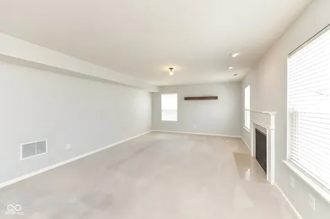 10573 Cobton Circle Noblesville IN 46060