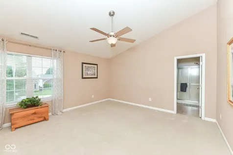 10573 Cobton Circle Noblesville IN 46060