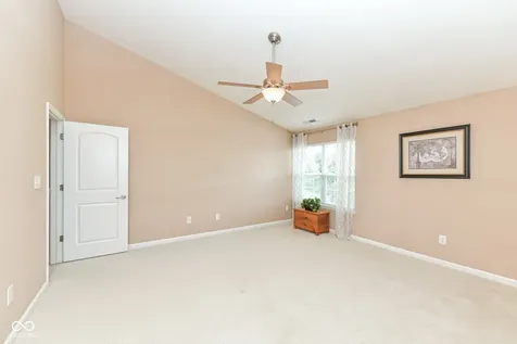 10573 Cobton Circle Noblesville IN 46060