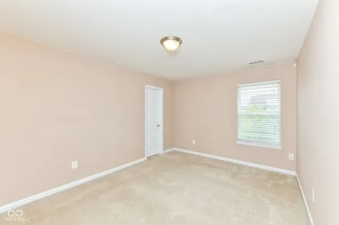 10573 Cobton Circle Noblesville IN 46060