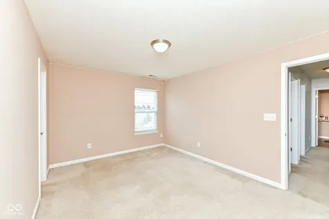 10573 Cobton Circle Noblesville IN 46060