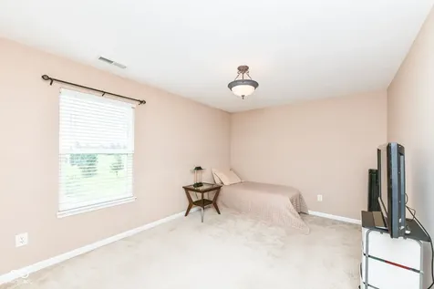 10573 Cobton Circle Noblesville IN 46060