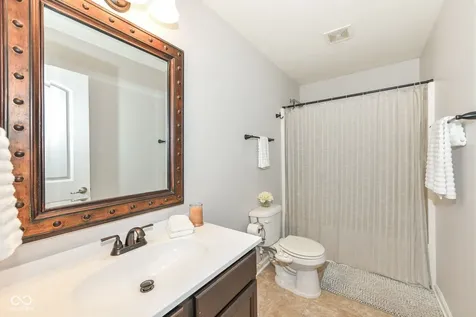 10573 Cobton Circle Noblesville IN 46060