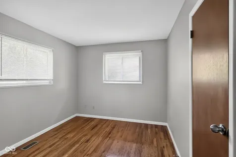 119 Granby Drive Indianapolis IN 46229