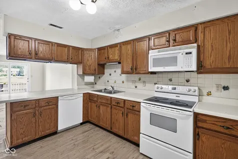 3114 Sandpiper South Drive Indianapolis IN 46268
