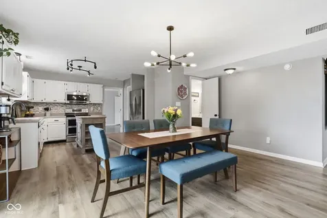 8252 Portside Avon IN 46123