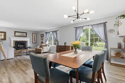 8252 Portside Avon IN 46123
