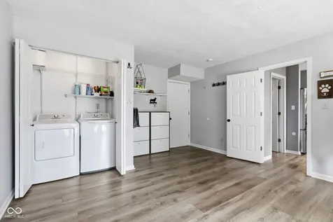 8252 Portside Avon IN 46123