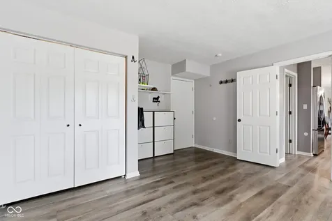 8252 Portside Avon IN 46123