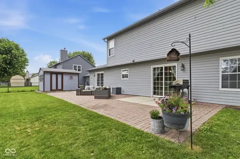 8252 Portside Avon IN 46123