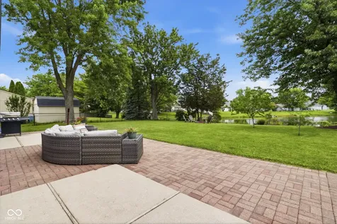 8252 Portside Avon IN 46123