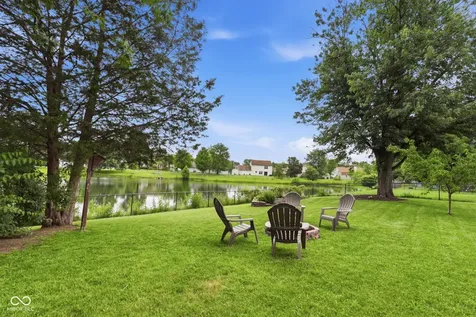 8252 Portside Avon IN 46123
